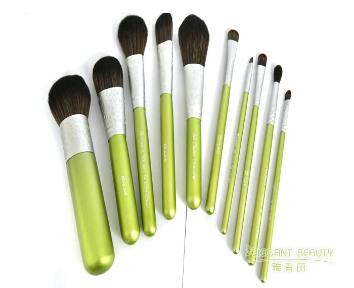 化妝刷套裝:是否支持客戶自行組合刷子款式進(jìn)行定制?